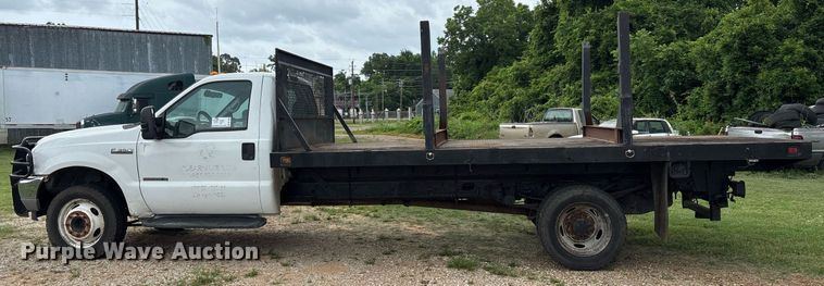 image for item DM1900 1999 Ford F550 Super Duty XL flatbed truck