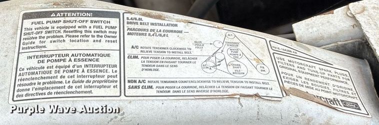 image for item DM1900 1999 Ford F550 Super Duty XL flatbed truck