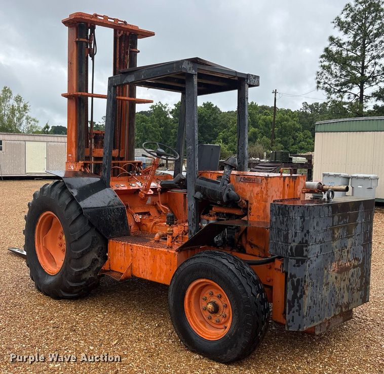 image for item DM1908 1988 Nasco Loadster DFT8 forklift