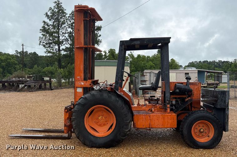 image for item DM1908 1988 Nasco Loadster DFT8 forklift