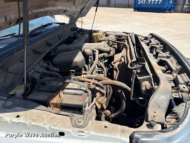 image for item DM5737 2015 Ford F550 Super Duty truck cab and chassis