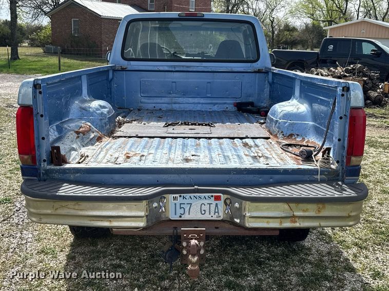 image for item DO0783 1997 Ford F250 SuperCab pickup truck