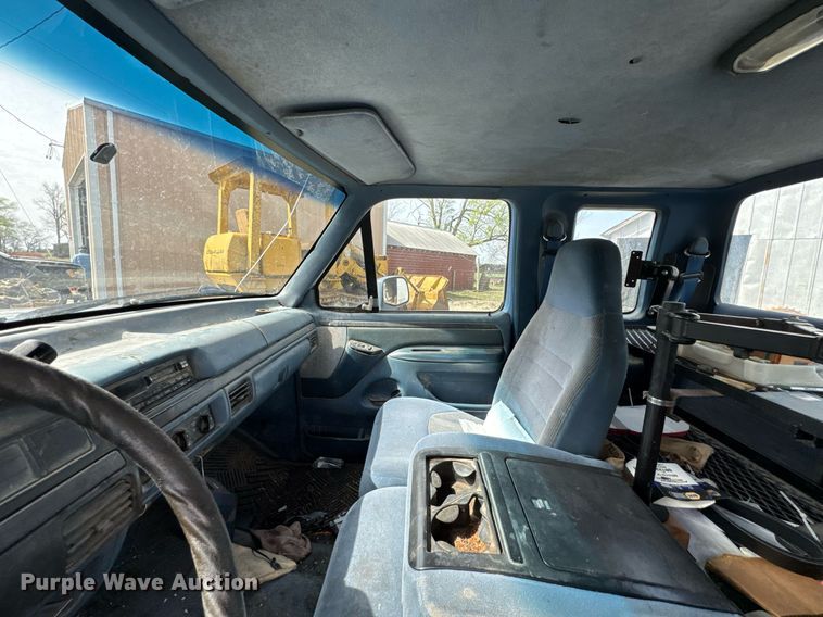 image for item DO0783 1997 Ford F250 SuperCab pickup truck