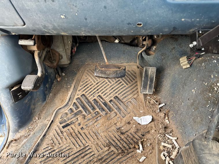 image for item DO0783 1997 Ford F250 SuperCab pickup truck