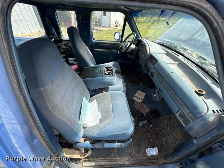 image for item DO0783 1997 Ford F250 SuperCab pickup truck