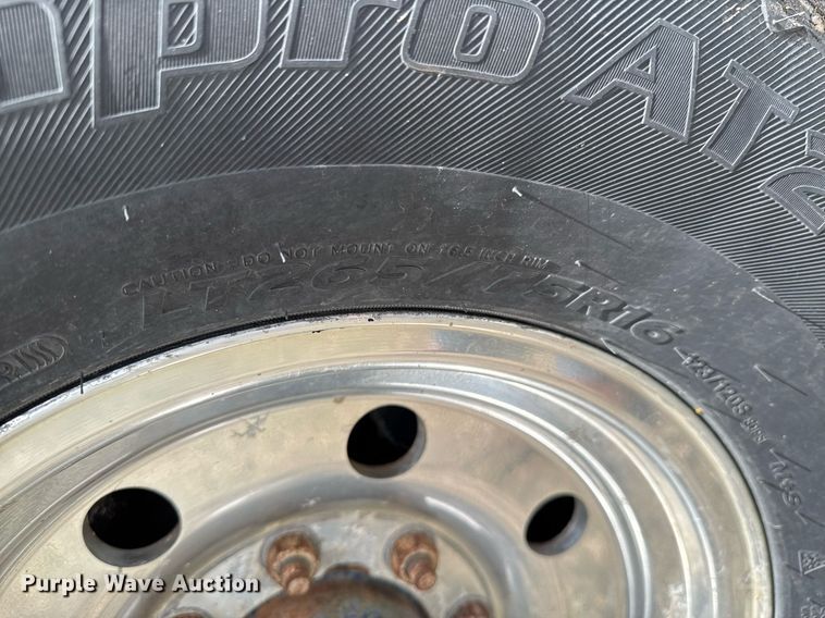 image for item DO0783 1997 Ford F250 SuperCab pickup truck