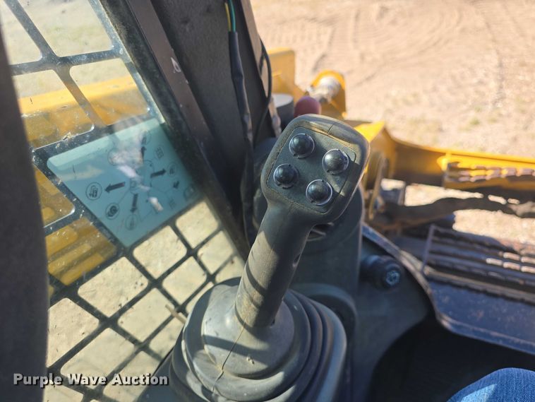 image for item DO7934 2016 Caterpillar 289D tracked skid steer loader