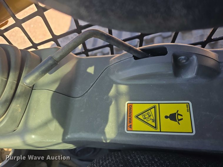 image for item DO7934 2016 Caterpillar 289D tracked skid steer loader