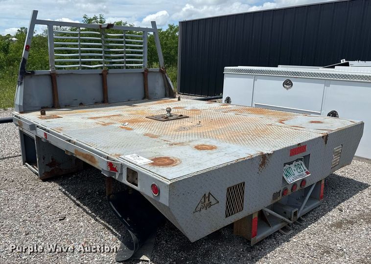 image for item DS3742 Flatbed