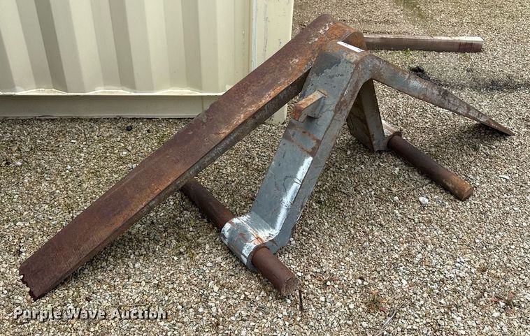 image for item DS4323 48