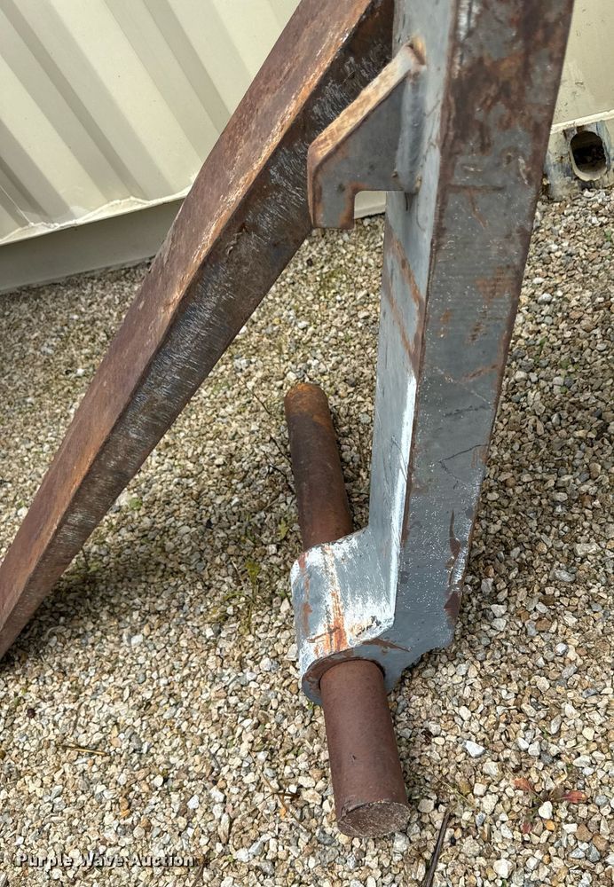 image for item DS4323 48