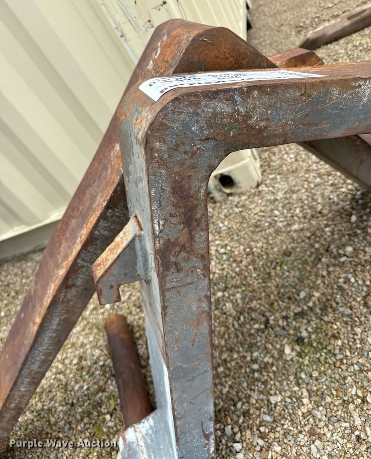 image for item DS4323 48