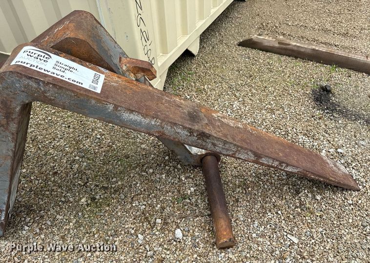 image for item DS4323 48