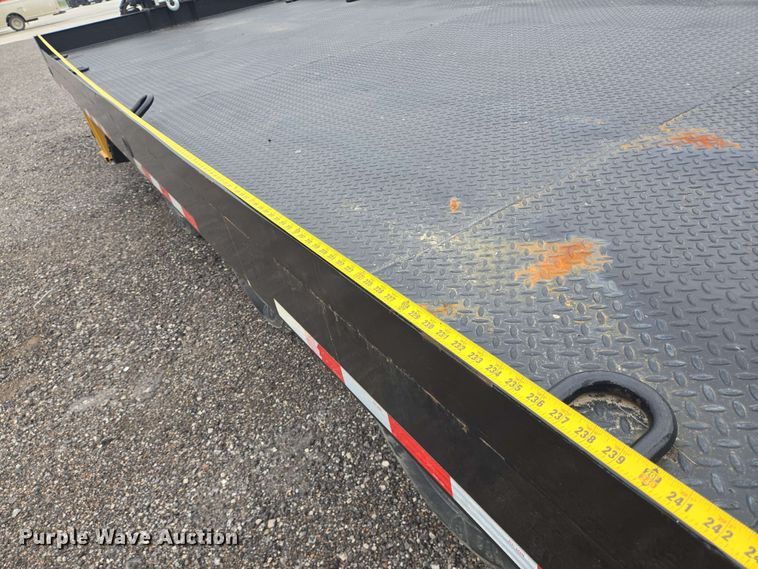 image for item DT4859 2009 Interstate equipment trailer