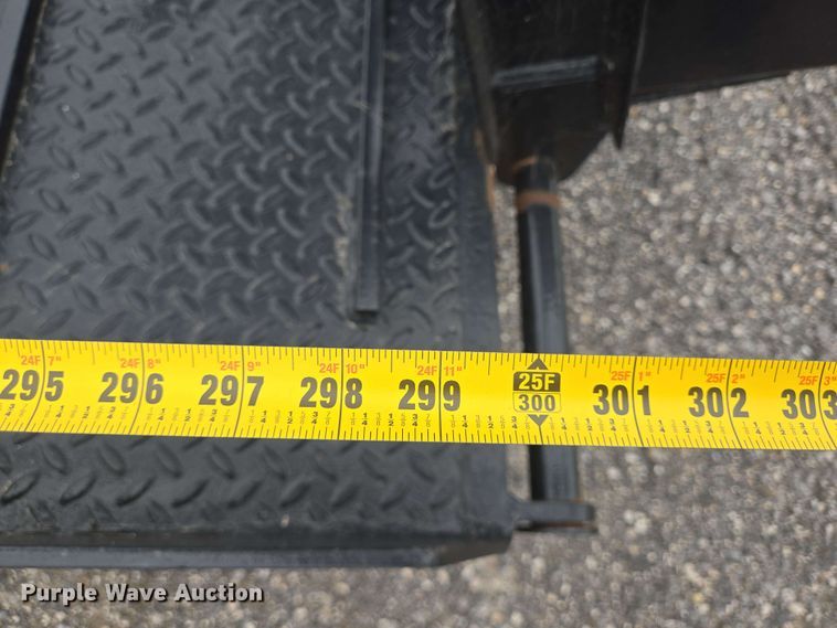 image for item DT4859 2009 Interstate equipment trailer