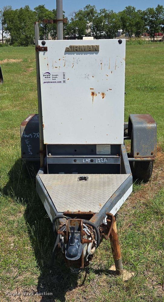 image for item DT4877 2013 Airman SDG25S generator