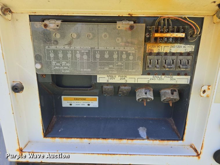 image for item DT4877 2013 Airman SDG25S generator