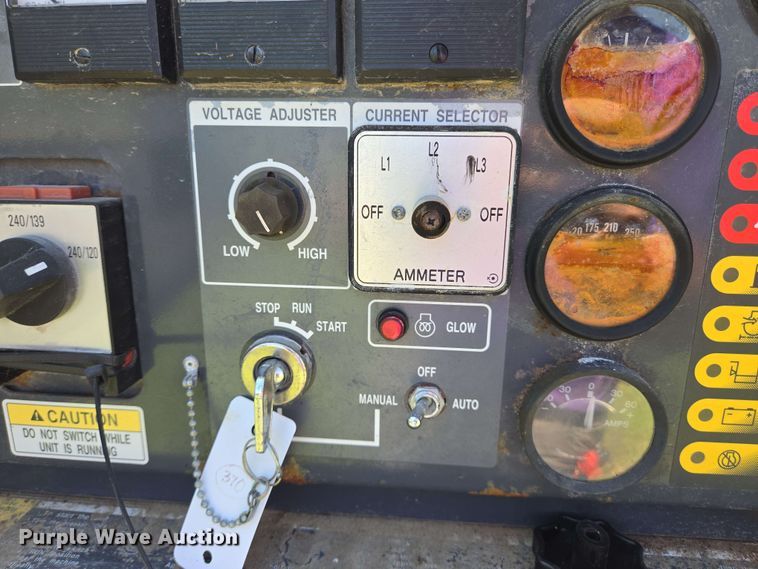 image for item DT4877 2013 Airman SDG25S generator