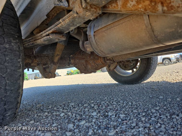 image for item DT6868 2011 Chevrolet Silverado 1500 Ext. Cab pickup truck