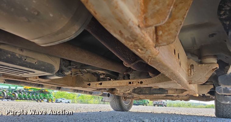 image for item DT6868 2011 Chevrolet Silverado 1500 Ext. Cab pickup truck