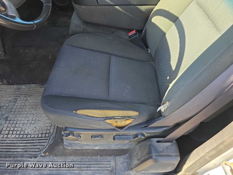 image for item DT6868 2011 Chevrolet Silverado 1500 Ext. Cab pickup truck