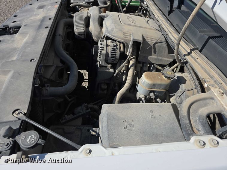 image for item DT6868 2011 Chevrolet Silverado 1500 Ext. Cab pickup truck