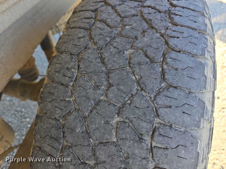 image for item DT6868 2011 Chevrolet Silverado 1500 Ext. Cab pickup truck