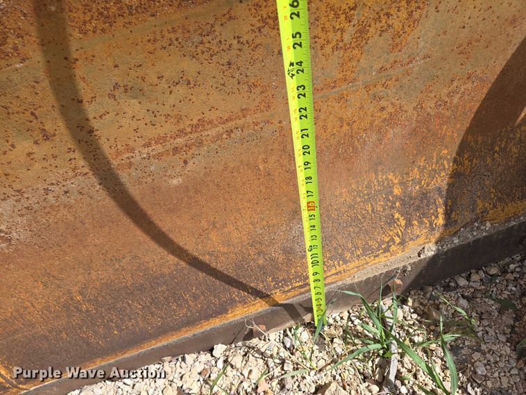 image for item DT7183 Skid steer snow pusher