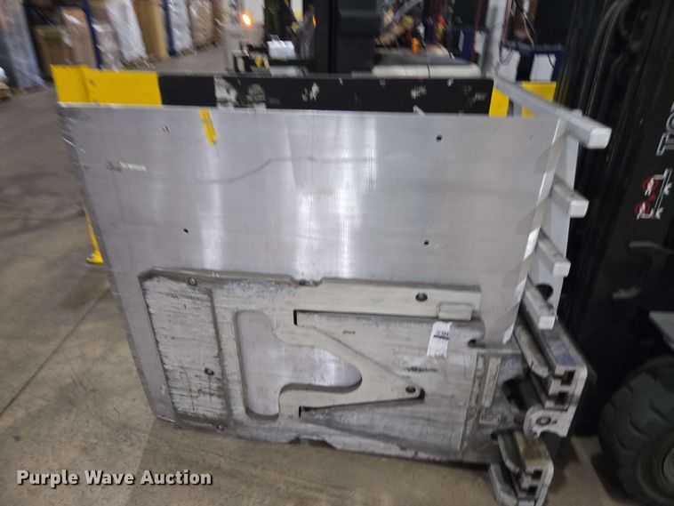 image for item DU7756 Toyota 8FGU18 forklift