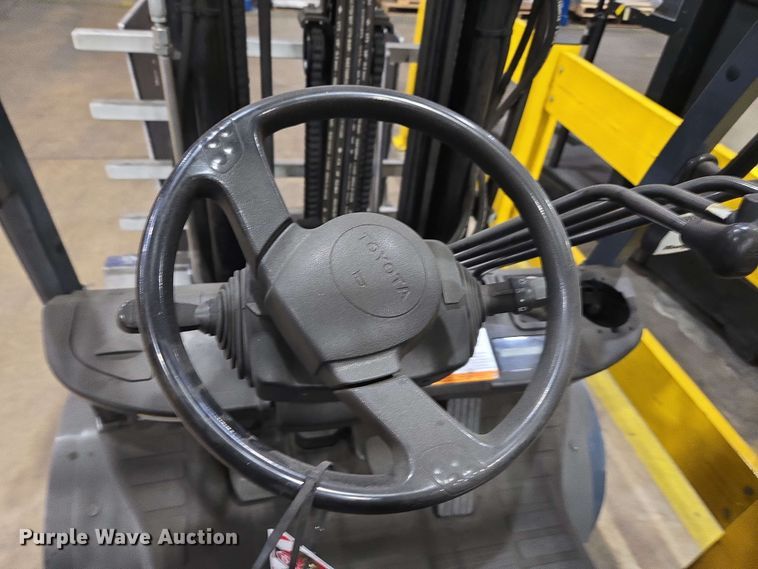 image for item DU7756 Toyota 8FGU18 forklift