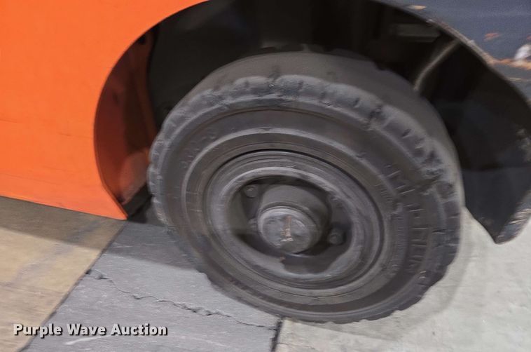 image for item DU7756 Toyota 8FGU18 forklift