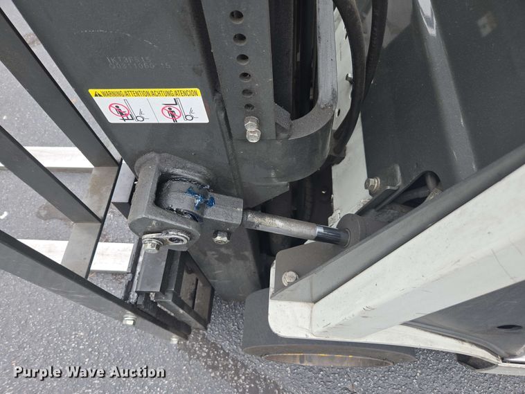 image for item DU7758 Nissan CS40 forklift