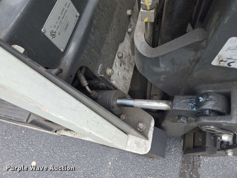 image for item DU7759 Nissan CS40 forklift