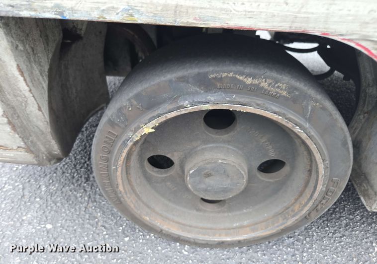 image for item DU7759 Nissan CS40 forklift