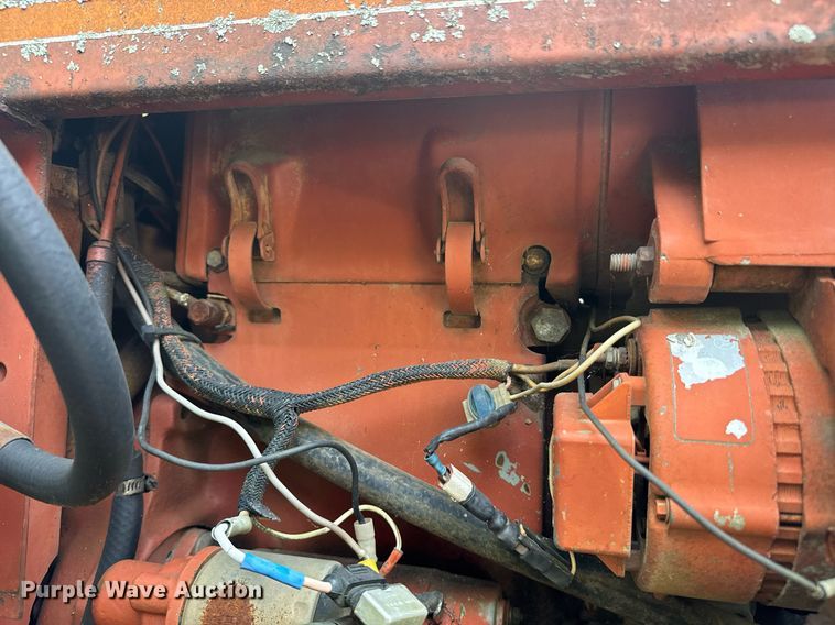 image for item DU7765 1985 Ditch Witch 3210 trencher