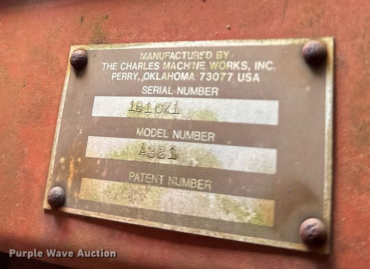 image for item DU7765 1985 Ditch Witch 3210 trencher