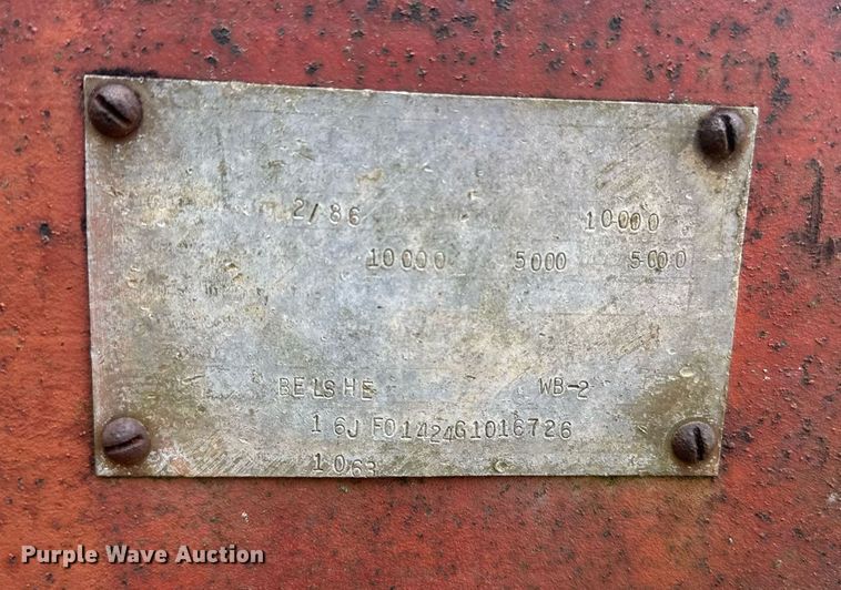 image for item DU7765 1985 Ditch Witch 3210 trencher