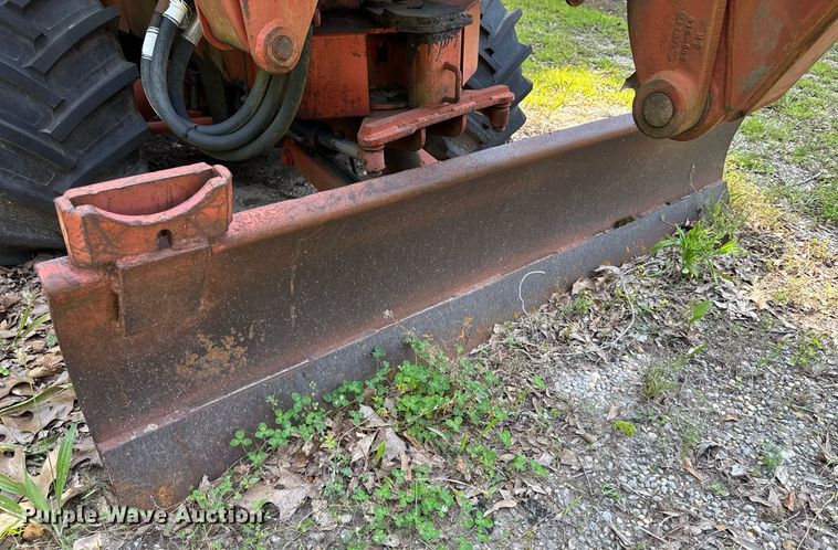 image for item DU7766 1990 Ditch Witch 4010 trencher