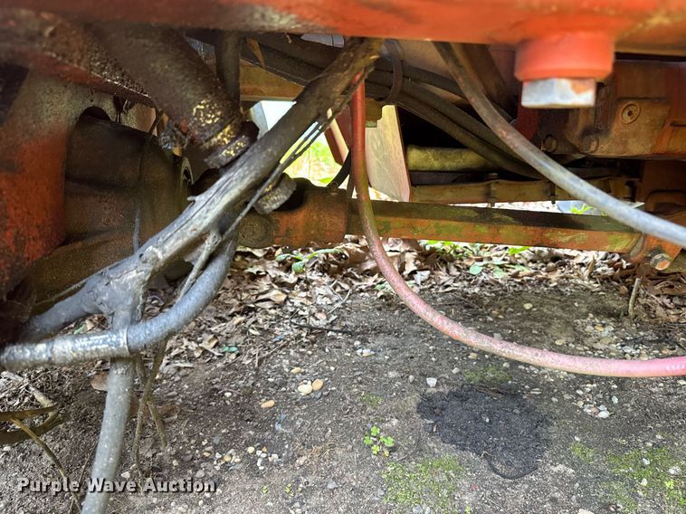 image for item DU7766 1990 Ditch Witch 4010 trencher