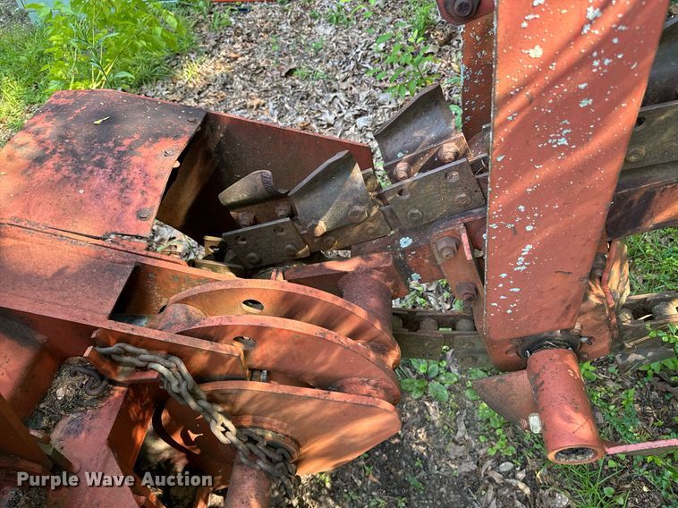 image for item DU7766 1990 Ditch Witch 4010 trencher