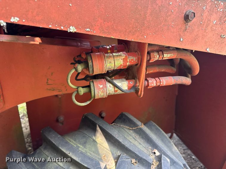 image for item DU7766 1990 Ditch Witch 4010 trencher