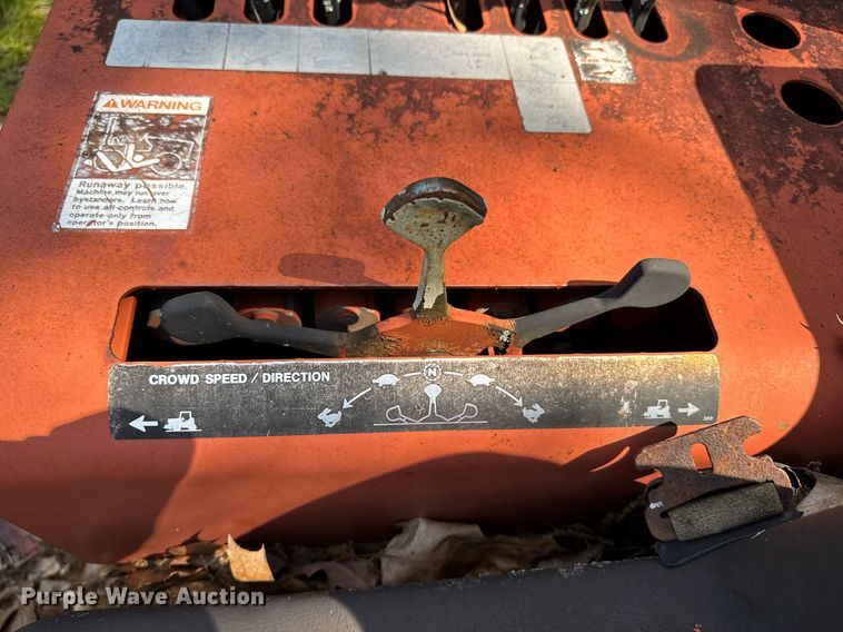 image for item DU7766 1990 Ditch Witch 4010 trencher