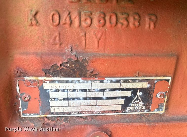 image for item DU7766 1990 Ditch Witch 4010 trencher