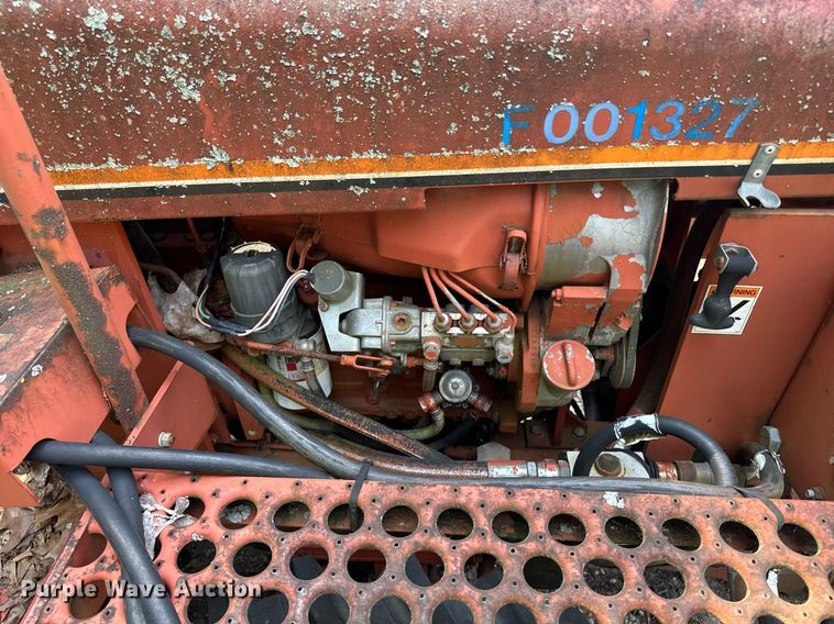 image for item DU7766 1990 Ditch Witch 4010 trencher