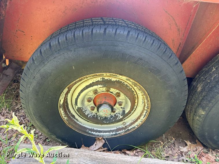 image for item DU7766 1990 Ditch Witch 4010 trencher