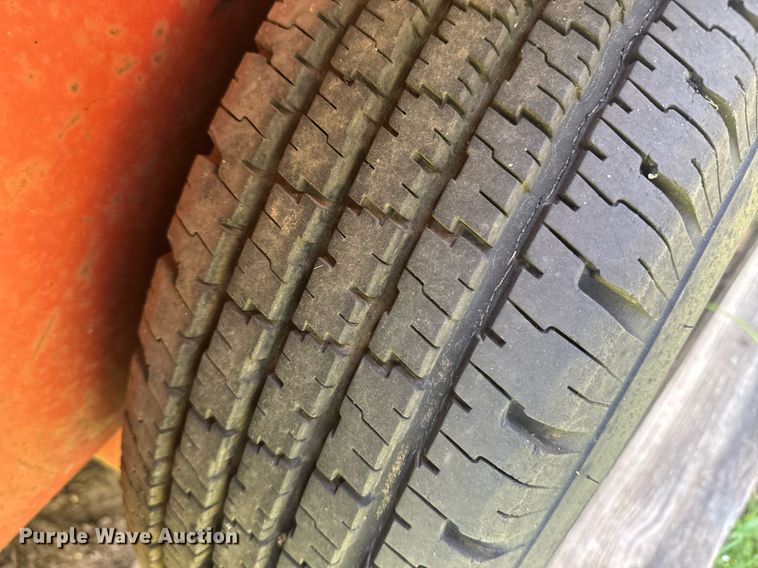 image for item DU7766 1990 Ditch Witch 4010 trencher