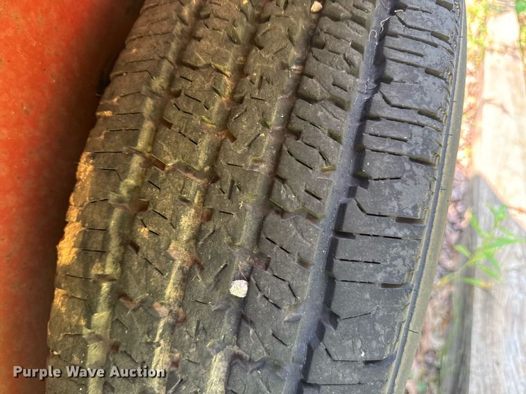 image for item DU7766 1990 Ditch Witch 4010 trencher