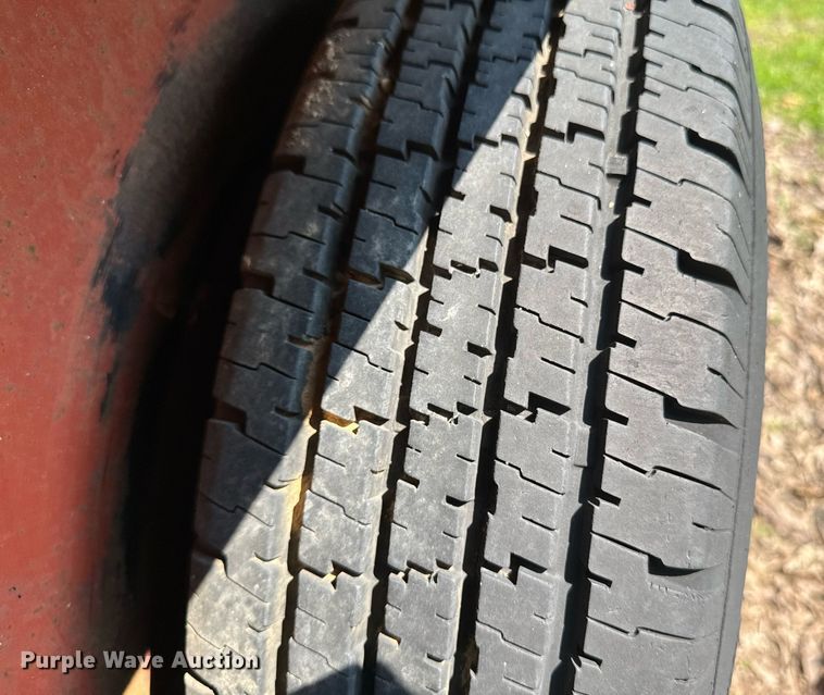 image for item DU7766 1990 Ditch Witch 4010 trencher