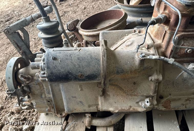 image for item DU9044 Jeep M151 parts