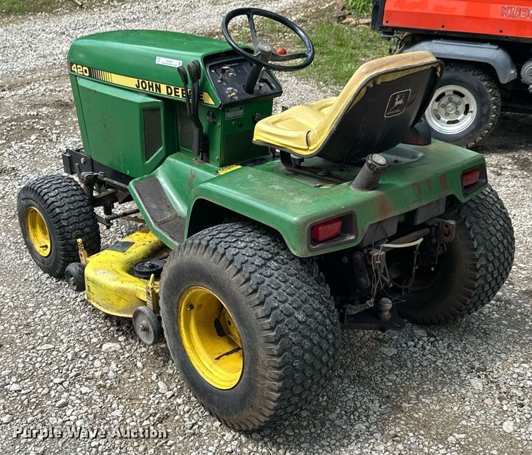 image for item DU9047 1987 John Deere 420 lawn mower